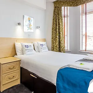 Hotel Dene